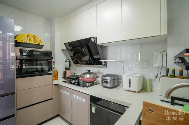 115㎡江門松鶴新城現(xiàn)代風(fēng)，格局大氣寬敞，內(nèi)飾清新簡(jiǎn)約的實(shí)用戶型